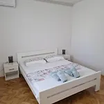 Centar Appartement *